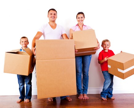 Professional movers preparing flat removals in Stockwell