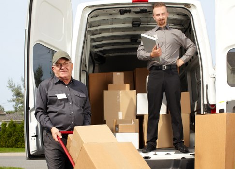 Customer complaint review for a Stockwell man and van service