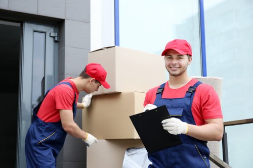 Stockwell man and van service handling local moving tasks with care