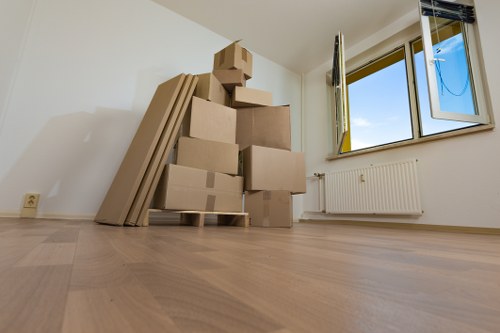 Cubic-yard loading example for a Stockwell man and van quote