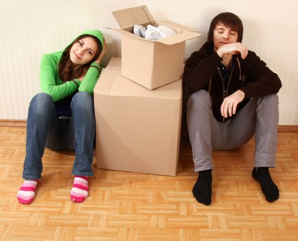 Temporary storage solutions for moving homes in Stockwell