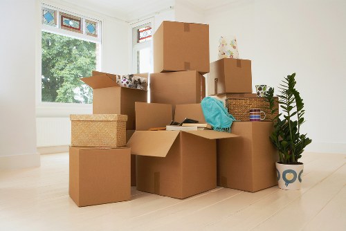 Loaded removal truck for a smooth domestic relocation