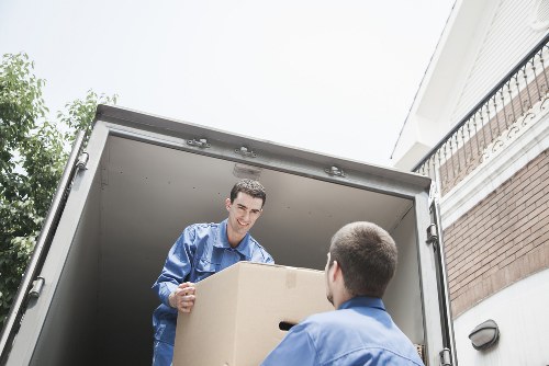 Professional van moving support for a Stockwell relocation